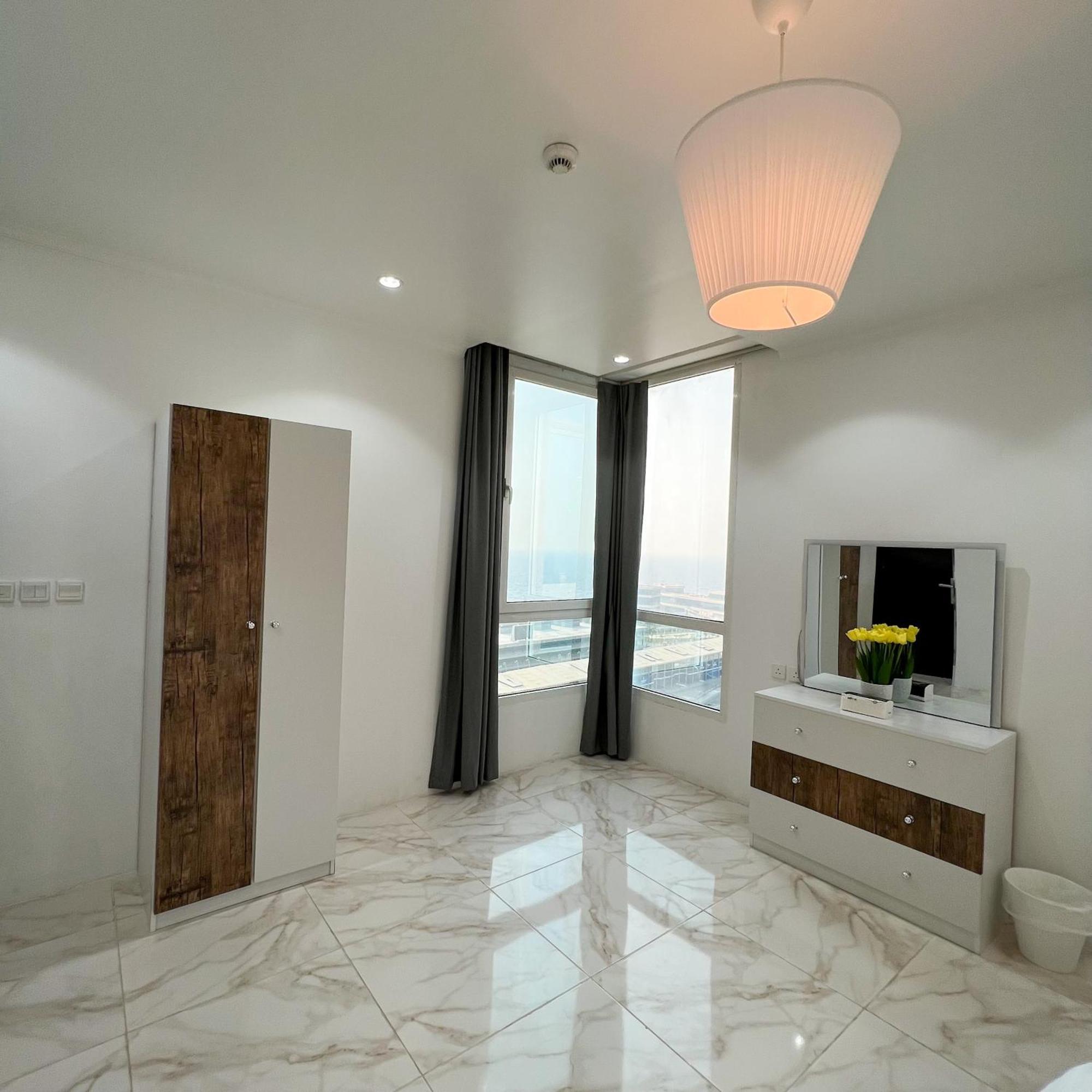 Апартаменты Almasarat Tower Sea View Джедда Экстерьер фото