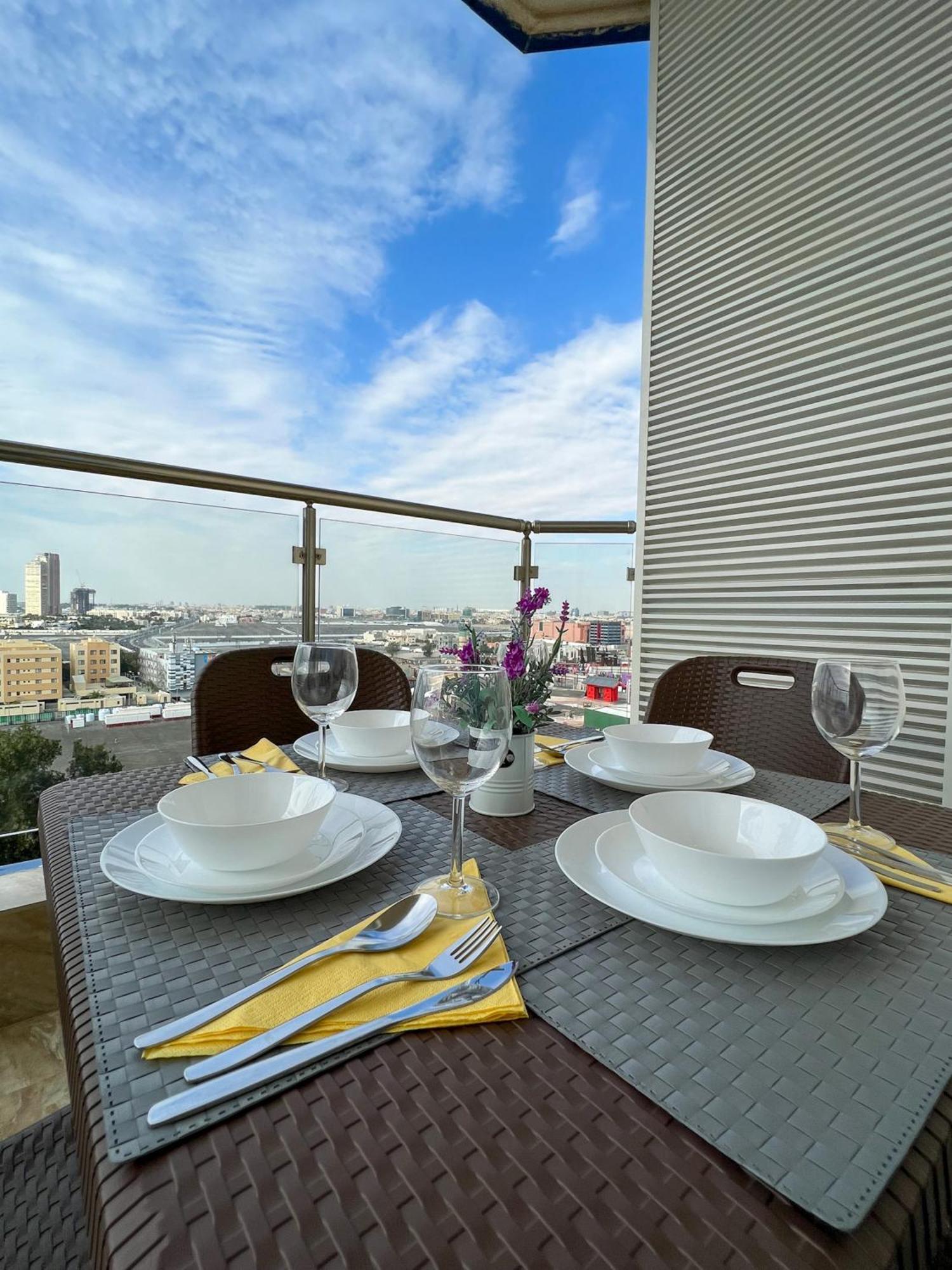 Апартаменты Almasarat Tower Sea View Джедда Экстерьер фото