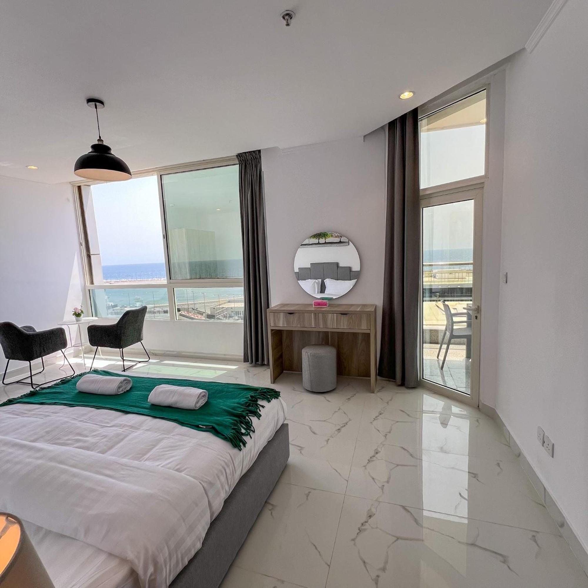 Апартаменты Almasarat Tower Sea View Джедда Экстерьер фото